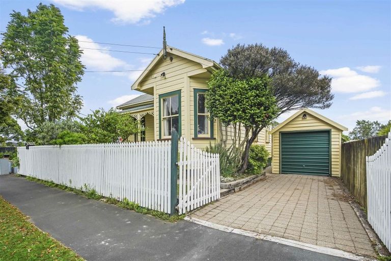 Photo of property in 10 Claude Street, Fairfield, Hamilton, 3214