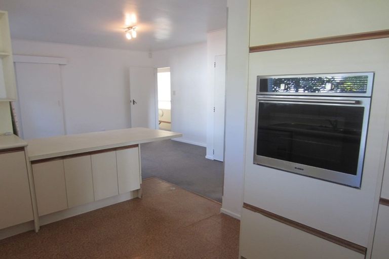 Photo of property in 79 Oriel Avenue, Tawa, Wellington, 5028