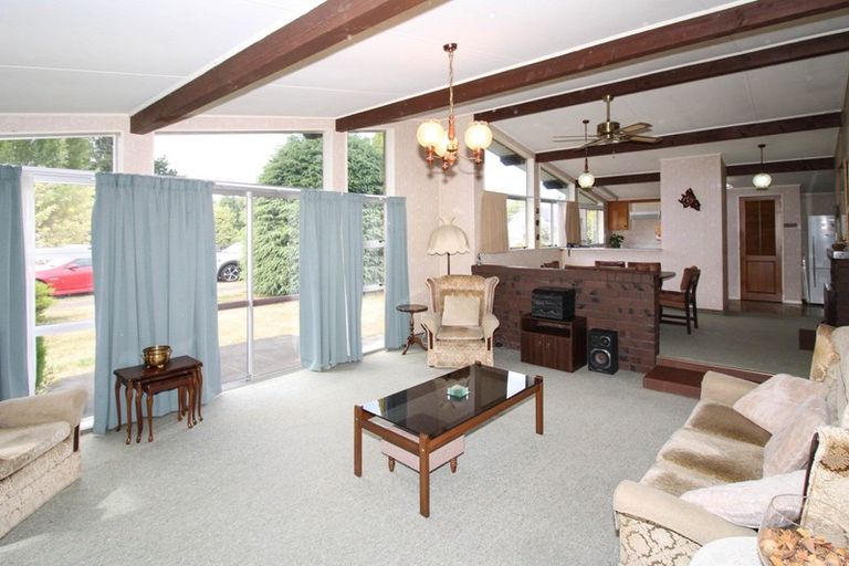 Photo of property in 49 Brooklyn Road, Carterton, 5713