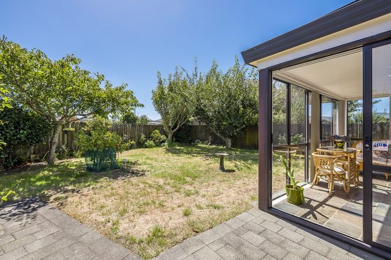 Photo of property in 60 The Drive, Paraparaumu Beach, Paraparaumu, 5032