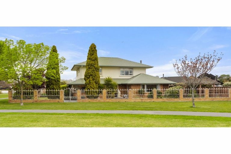 Photo of property in 1/45 Donnington Street, Parklands, Christchurch, 8083