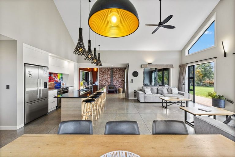 Photo of property in 67 Lomond Grove, Acacia Bay, Taupo, 3385