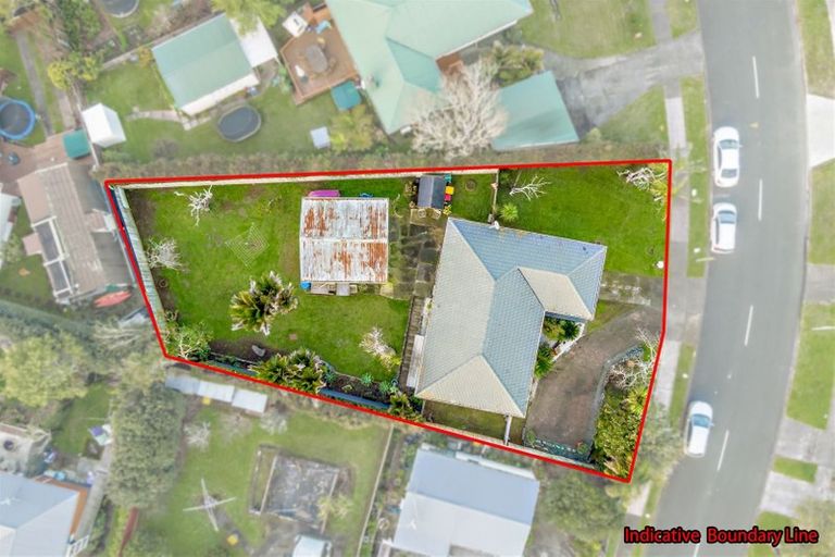 Photo of property in 147 Ennis Avenue, Pakuranga Heights, Auckland, 2010