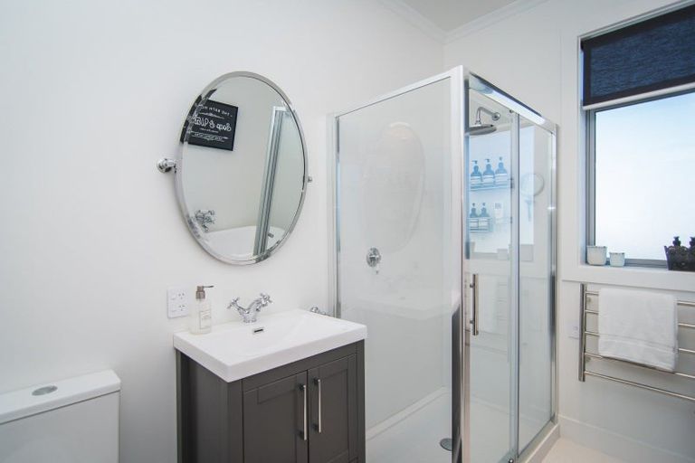 Photo of property in 74 Le Cren Street, Seaview, Timaru, 7910