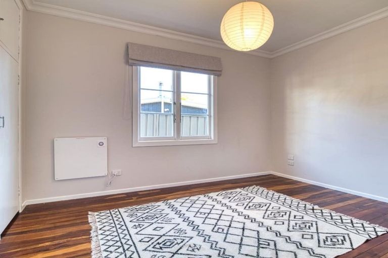 Photo of property in 6a Crosby Street, Havelock North, 4130