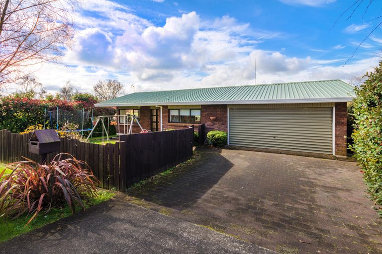 Photo of property in 19 Valley Road, Pukekohe, 2120