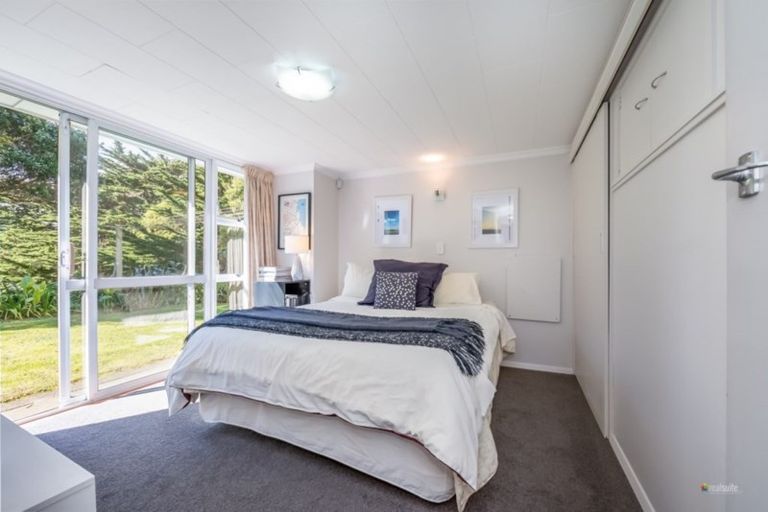 Photo of property in 100 Hill Road, Belmont, Lower Hutt, 5010