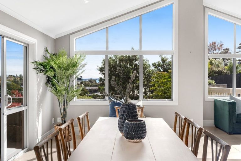 Photo of property in 11 Evelyn Road, Cockle Bay, Auckland, 2014