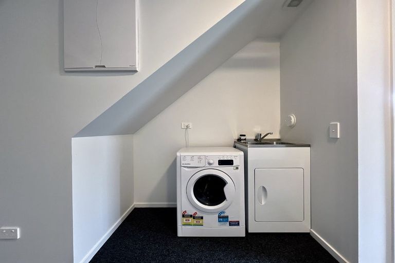 Photo of property in 17 Wheatsheaf Lane, Heathcote Valley, Christchurch, 8022