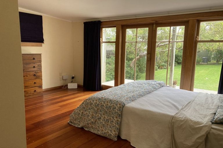 Photo of property in 11 Brook Street, Waiwhetu, Lower Hutt, 5010