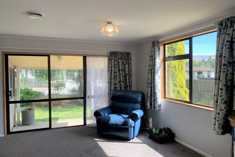 Photo of property in 69 Waenga Drive, Cromwell, 9310