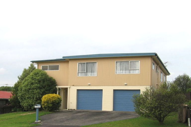 Photo of property in 7 Realm Place, Massey, Auckland, 0614