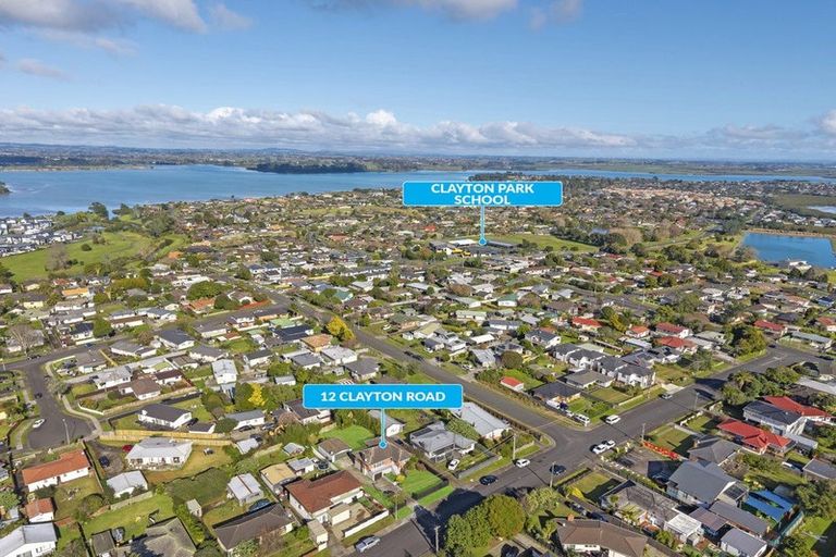 Photo of property in 12 Clayton Road, Manurewa, Auckland, 2102