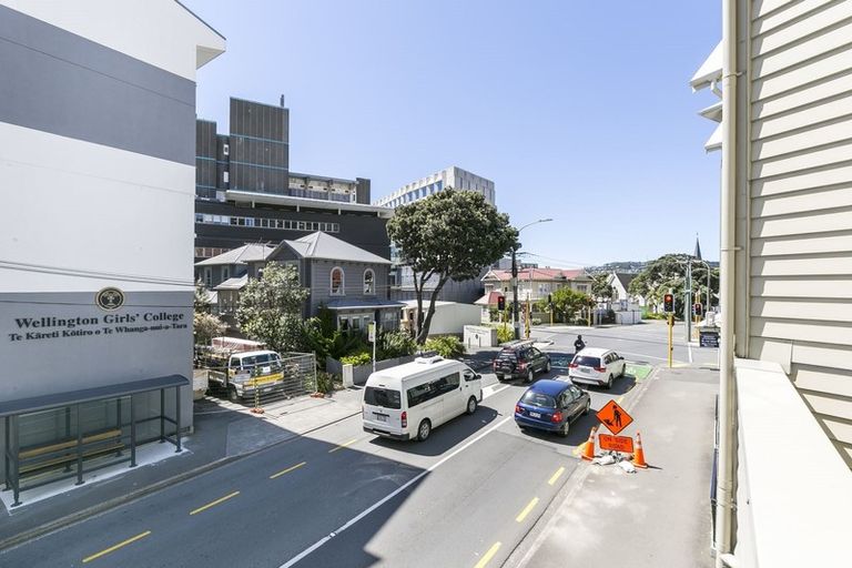 Photo of property in 42 Pipitea Street, Thorndon, Wellington, 6011