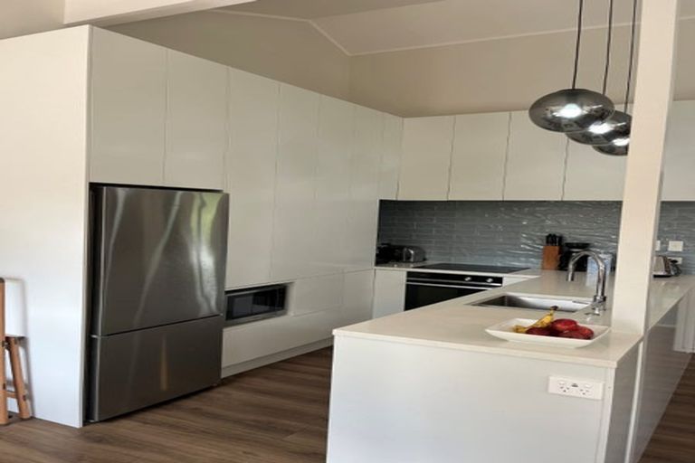 Photo of property in 56b Nile Road, Milford, Auckland, 0620