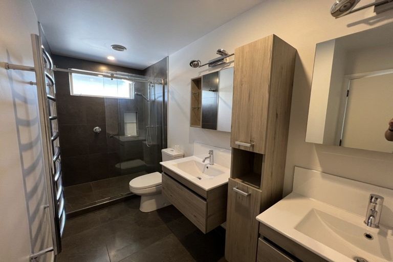 Photo of property in 96 Wood Street, Takaro, Palmerston North, 4410