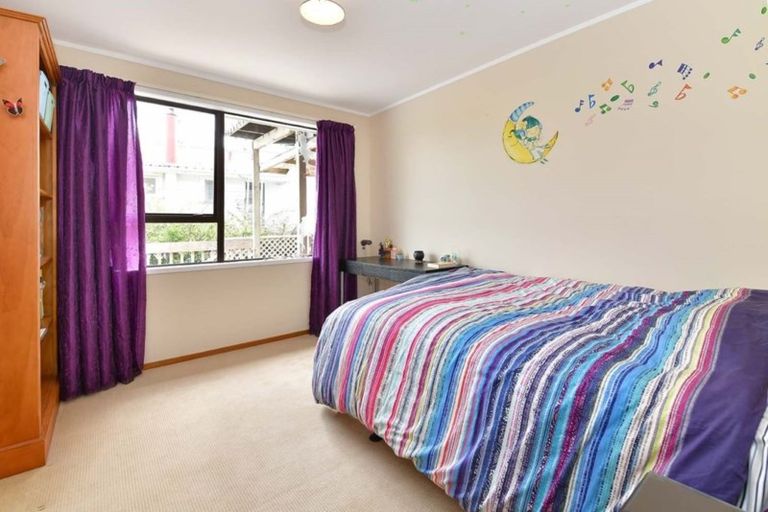 Photo of property in 89 Vipond Road, Stanmore Bay, Whangaparaoa, 0932