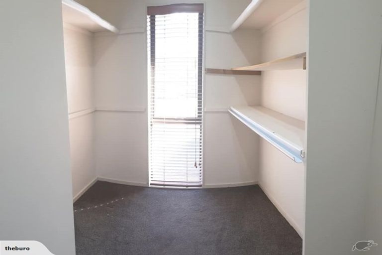 Photo of property in 30 Awaroa Stream Drive, Waiuku, 2123