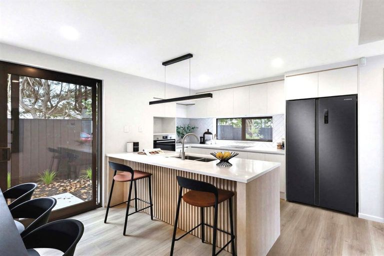 Photo of property in 5/6a View Road, Papakura, 2110