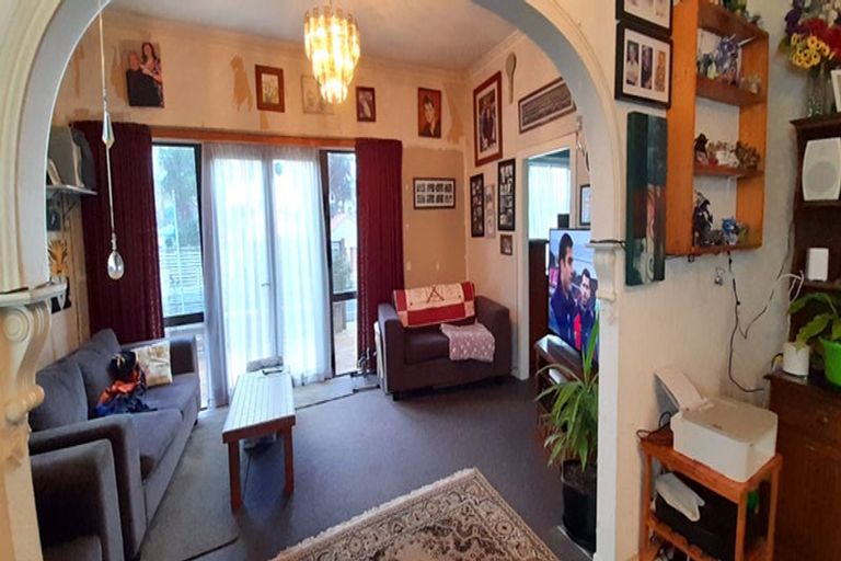 Photo of property in 155 Hakanoa Street, Huntly, 3700