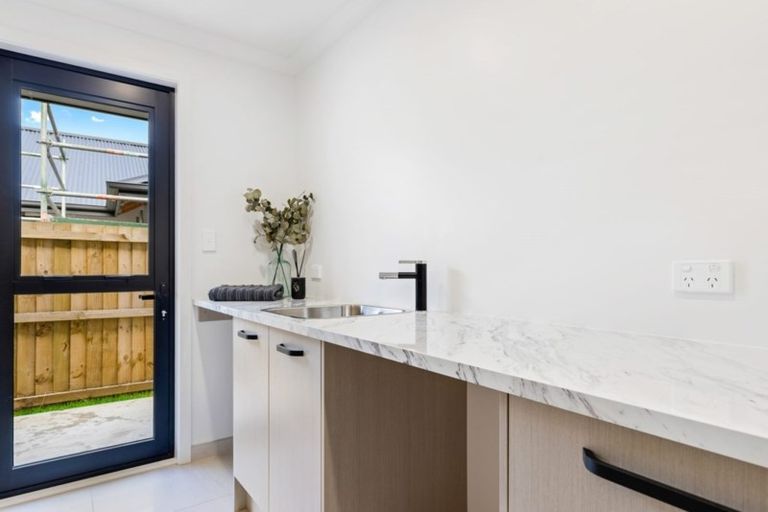 Photo of property in 4 Roys Street, Marshland, Christchurch, 8083