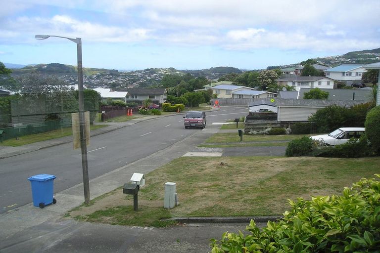 Photo of property in 8 Branscombe Street, Johnsonville, Wellington, 6037