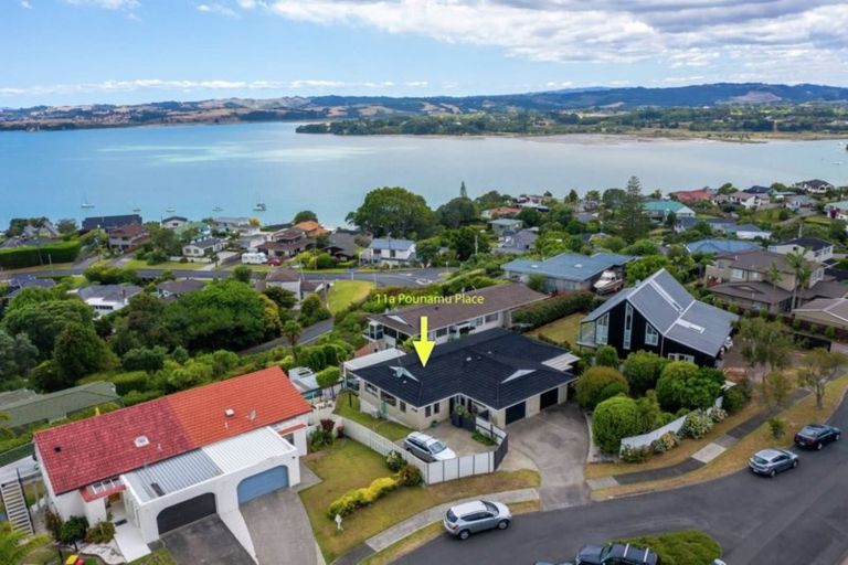 Photo of property in 1/11 Pounamu Place, Shelly Park, Auckland, 2014