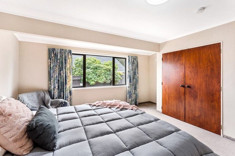 Photo of property in 65 Gibbons Street, Ebdentown, Upper Hutt, 5018