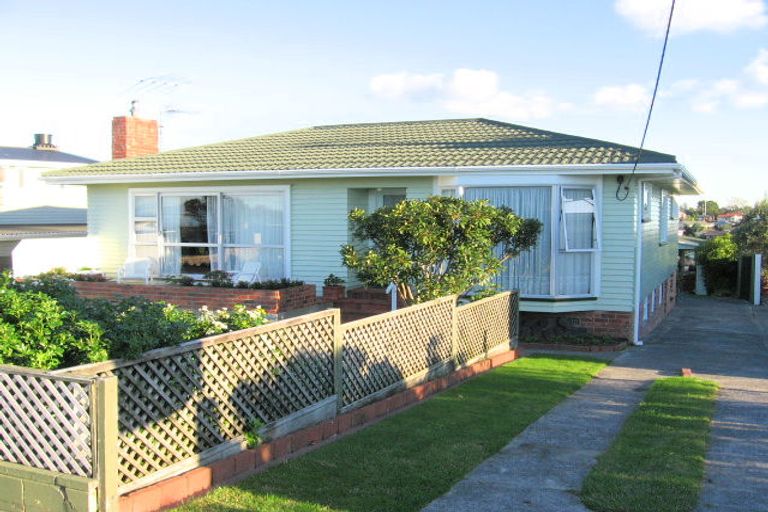Photo of property in 50 Sunrise Avenue, Mairangi Bay, Auckland, 0630