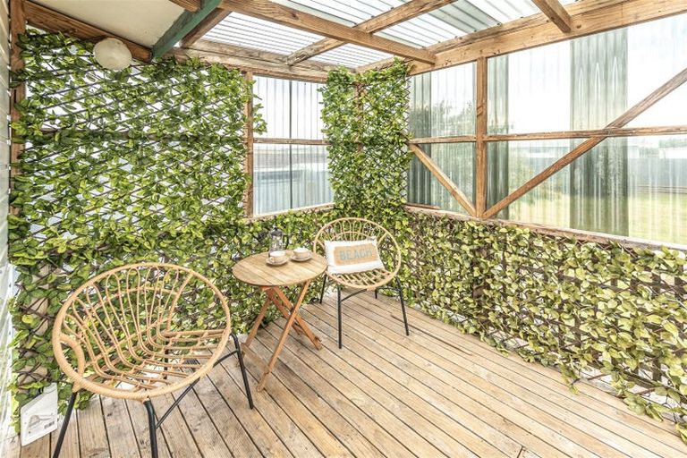 Photo of property in 24 Karyn Street, Castlecliff, Whanganui, 4501