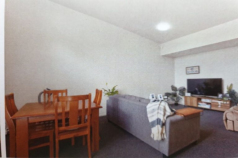 Photo of property in 6d Gazeley Avenue, Silverdale, Hamilton, 3216