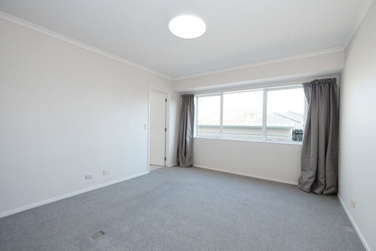 Photo of property in 2/6 Keenagh Rise, Dannemora, Auckland, 2016