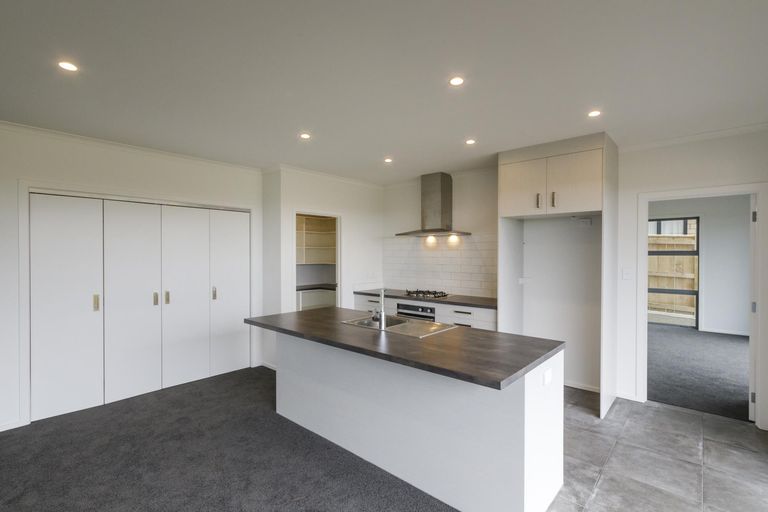 Photo of property in 34 Varsity Heights, Fitzherbert, Palmerston North, 4410