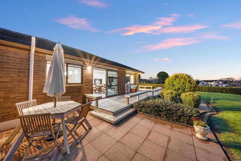 Photo of property in 110 Butcher Road, Pukekohe, 2120