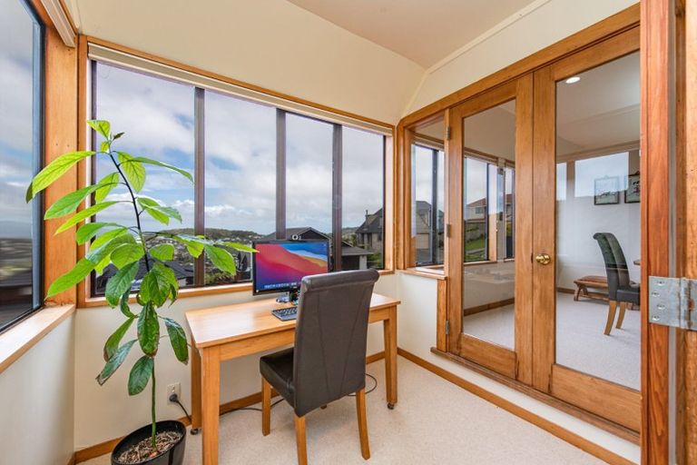 Photo of property in 20 Satara Crescent, Khandallah, Wellington, 6035