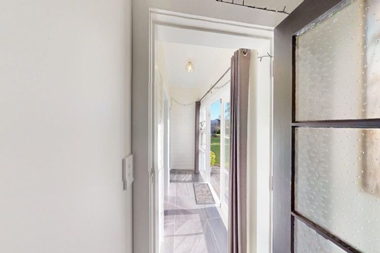 Photo of property in 3 Roberts Avenue, Aramoho, Whanganui, 4500