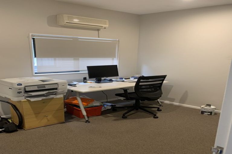 Photo of property in 329a Onehunga Mall, Onehunga, Auckland, 1061