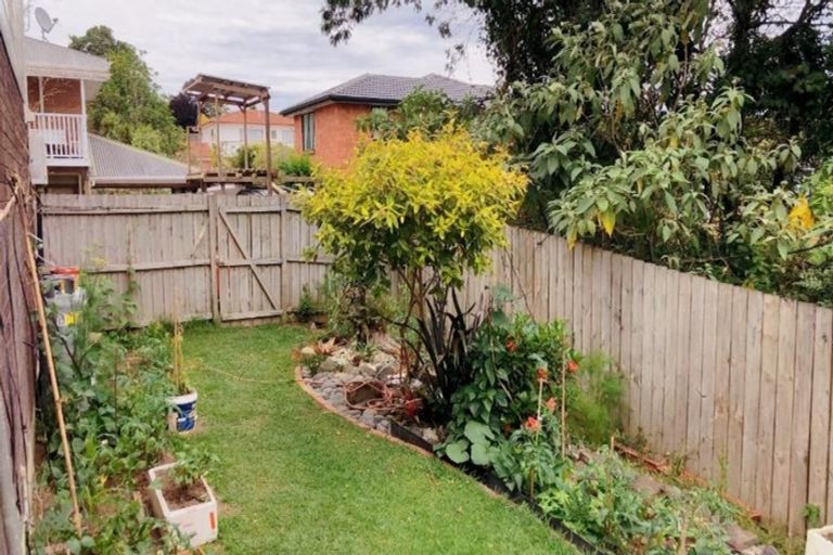 Photo of property in 4/36 Koromiko Street, New Lynn, Auckland, 0600