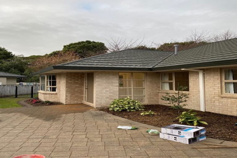 Photo of property in 114 Langdale Avenue, Paraparaumu, 5032