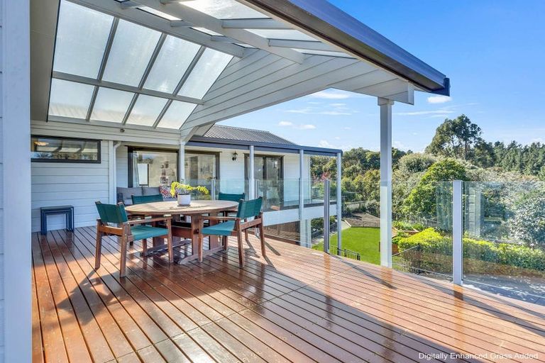 Photo of property in 37 Hikanui Drive, Havelock North, 4130