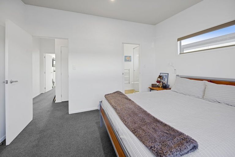 Photo of property in 70a Argyle Street, Hawera, 4610