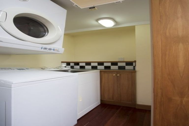 Photo of property in 6 Hataitai Road, Hataitai, Wellington, 6021