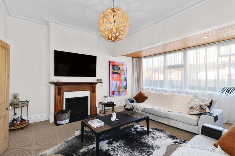 Photo of property in 24 Albert Street, Saint Clair, Dunedin, 9012