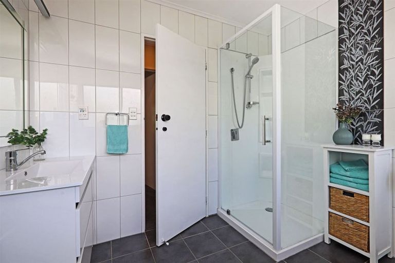 Photo of property in 1002 Southland Road, Raureka, Hastings, 4120