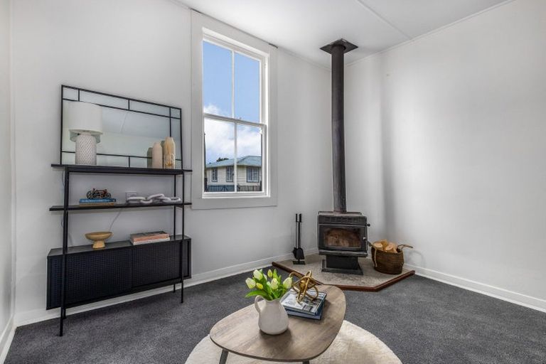 Photo of property in 18 Stout Street, Shannon, 4821