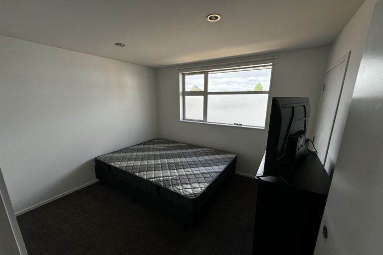 Photo of property in 3/4 Littler Place, Hamilton East, Hamilton, 3216