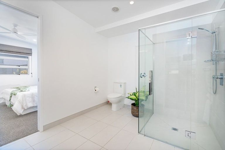 Photo of property in 12 Vanita Drive, Whitianga, 3510