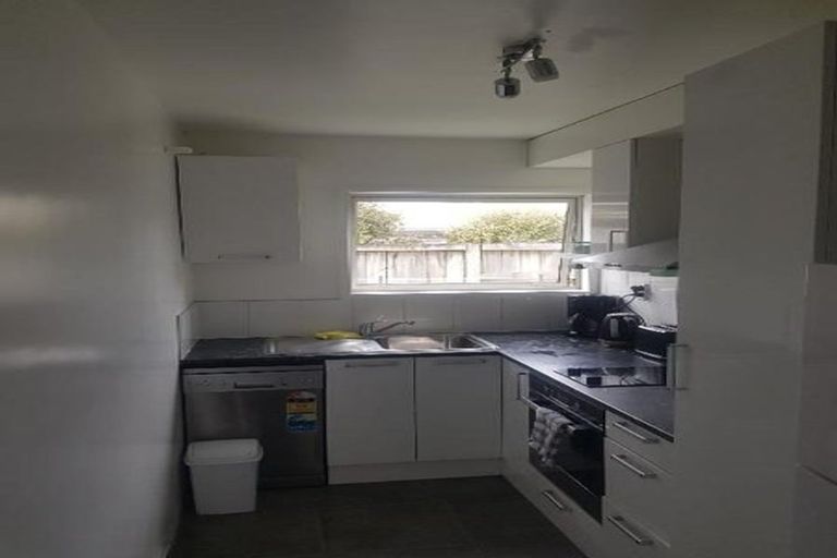 Photo of property in 33 Seddon Road, Frankton, Hamilton, 3204