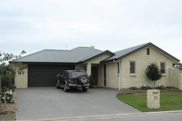 Photo of property in 25 Vasari Grange, Rolleston, 7614