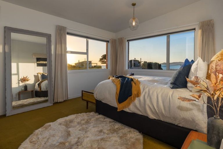 Photo of property in 72 Rosetta Road, Raumati South, Paraparaumu, 5032